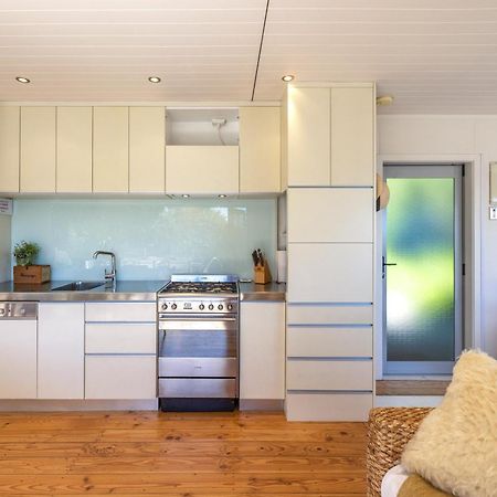 Tawa Cottage - Coast & Country Oneroa Esterno foto
