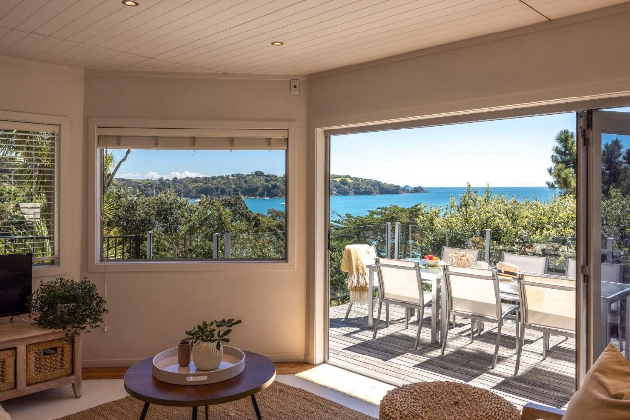 Tawa Cottage - Coast & Country Oneroa Esterno foto