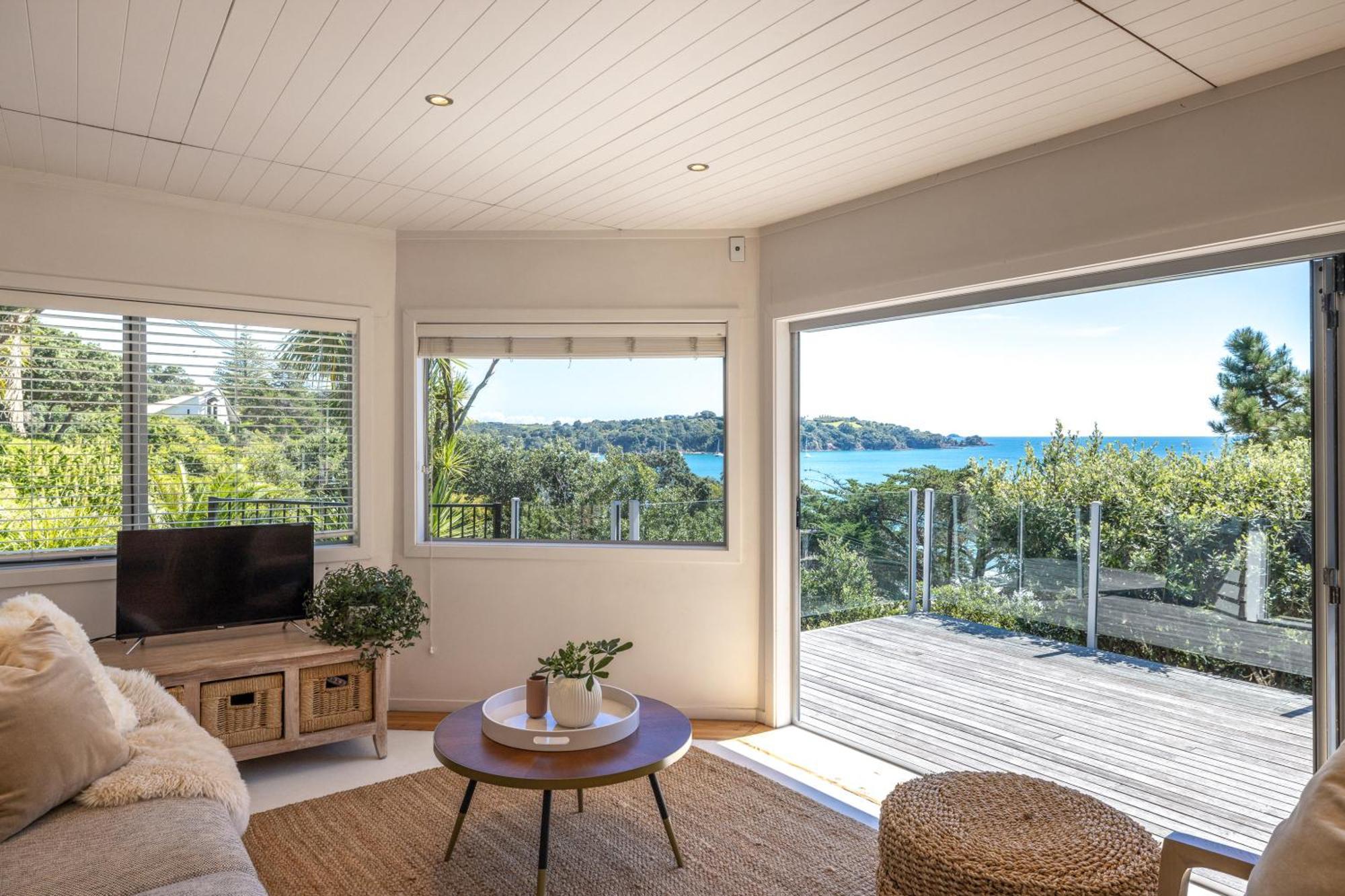 Tawa Cottage - Coast & Country Oneroa Esterno foto