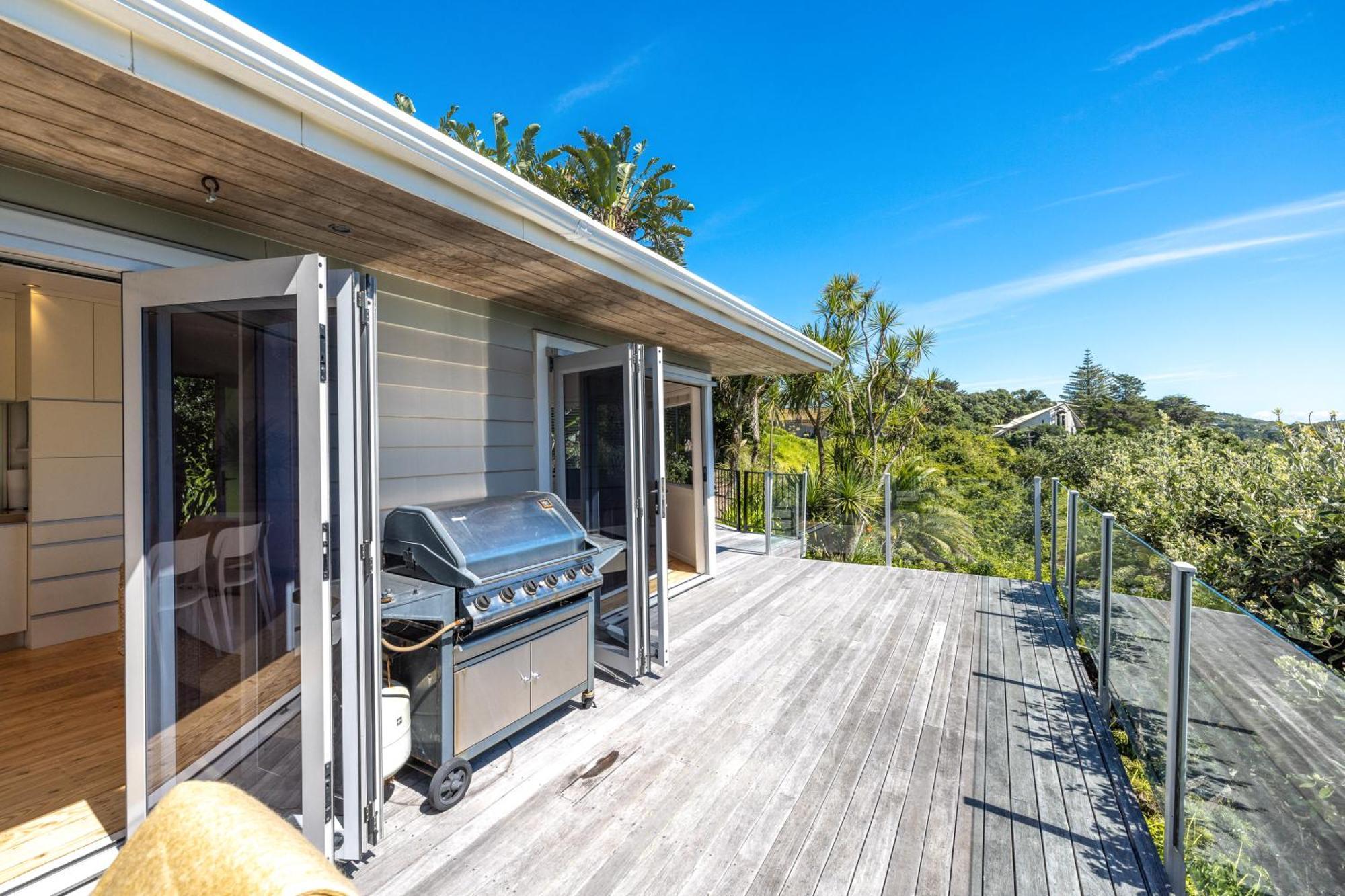 Tawa Cottage - Coast & Country Oneroa Esterno foto