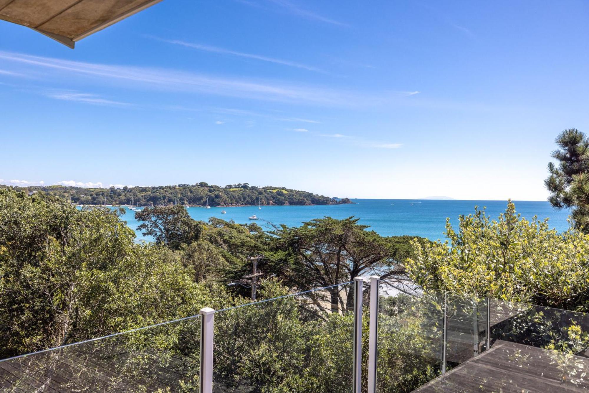 Tawa Cottage - Coast & Country Oneroa Esterno foto